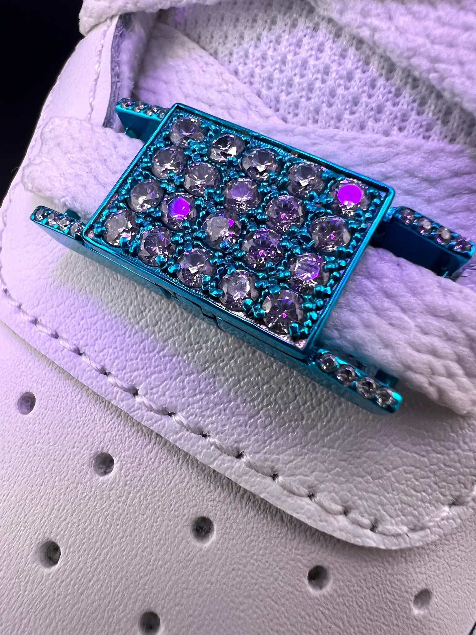 Babyaks Turquoise Dubraes